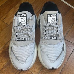 Adidas x StarWars Nite Joggers Storm Trooper Edition